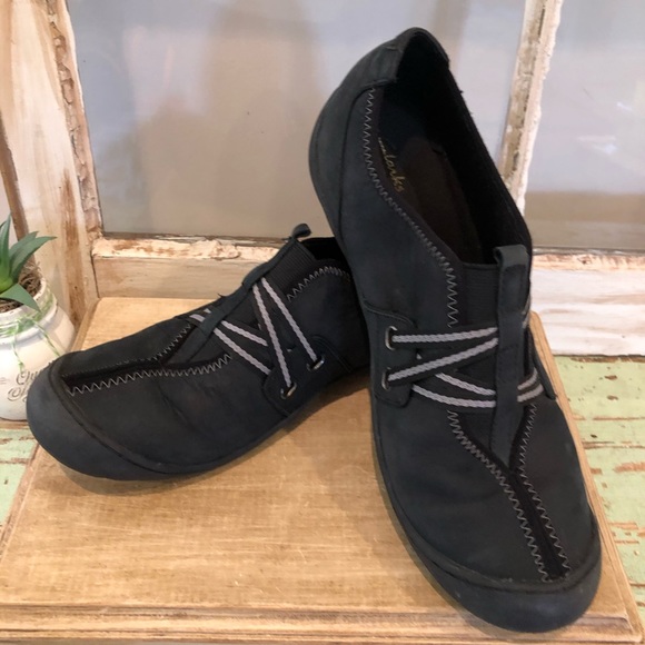 clarks springers walking shoes